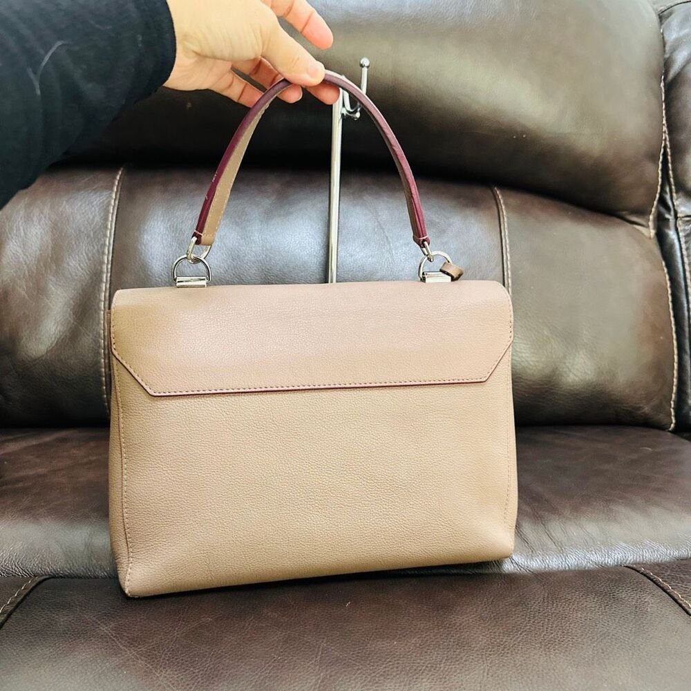 Louis Vuitton Lockme II Turtledove - Picture 7 of 16
